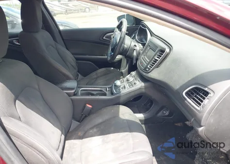 2016 Chrysler 200 Limited z USA, uszkodzony, nr VIN 1C3CCCAB0GN132716